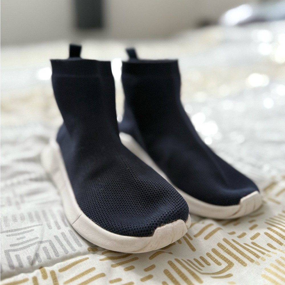Kids Navy blue knit Slip-On bootie Sneakers
